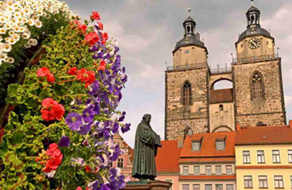 ��˹������ά�ڱ����·�¼���ݽ���Ⱥ�ǵ¹����Ӱ������·�¼����Խ���Ⱥ