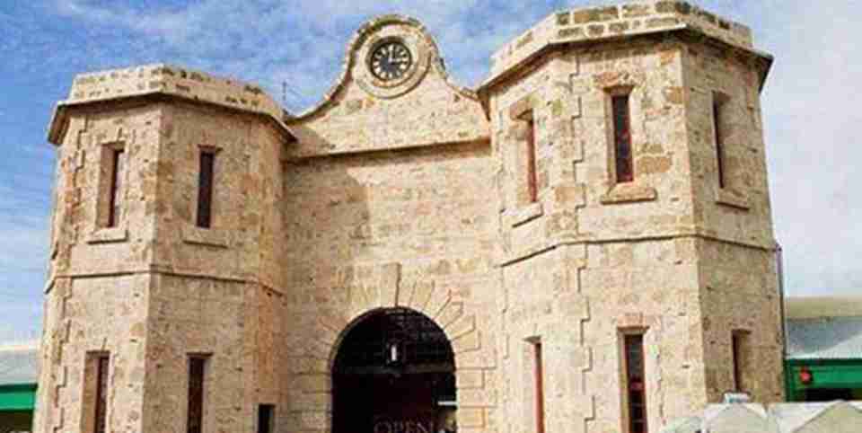 �������ض�����