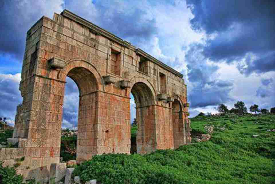 ɣ��˹��������ַ��ӳ�������Ǵ�ͳ��ϣ��Ӱ��Ľ���