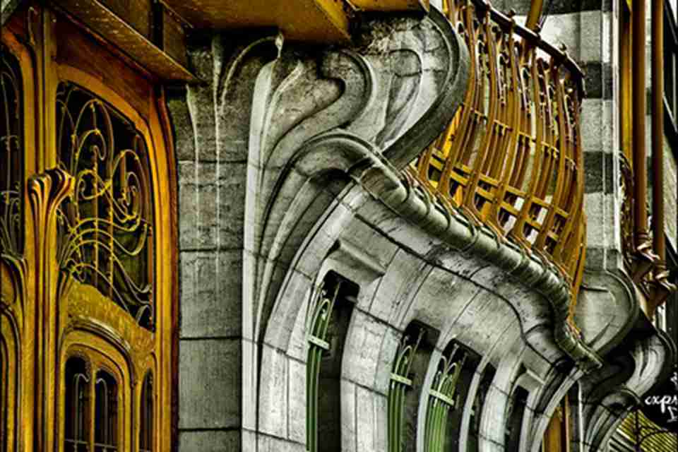 ά�˶�&middot;�¶�����Ϊ�������͵�̡�����һ����Ӧ�þ������ɵķ��ʹ���