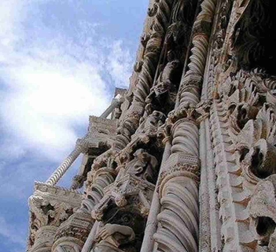 ������˵�ʥղķ˹����ã����в�ͬʱ�ڵĽ������