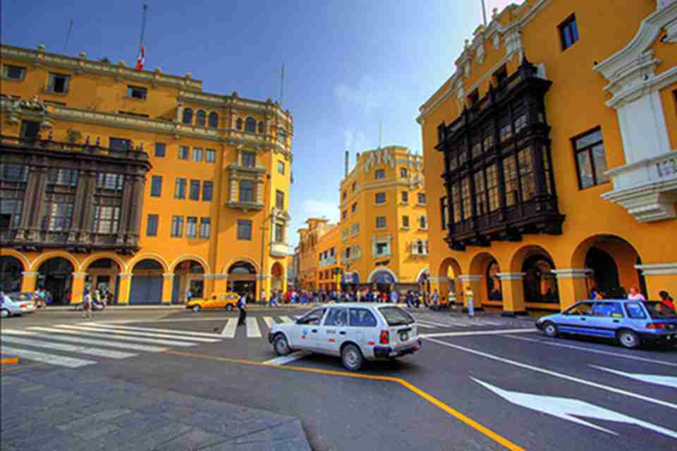 �����з�Ϊ�ɳǡ��³�������