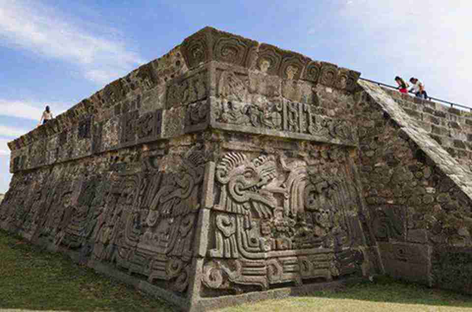 ���뿨���ƾ����˹�Ԫ650����900����Ƕζ���ʱ�ڶ���Ȼ�������