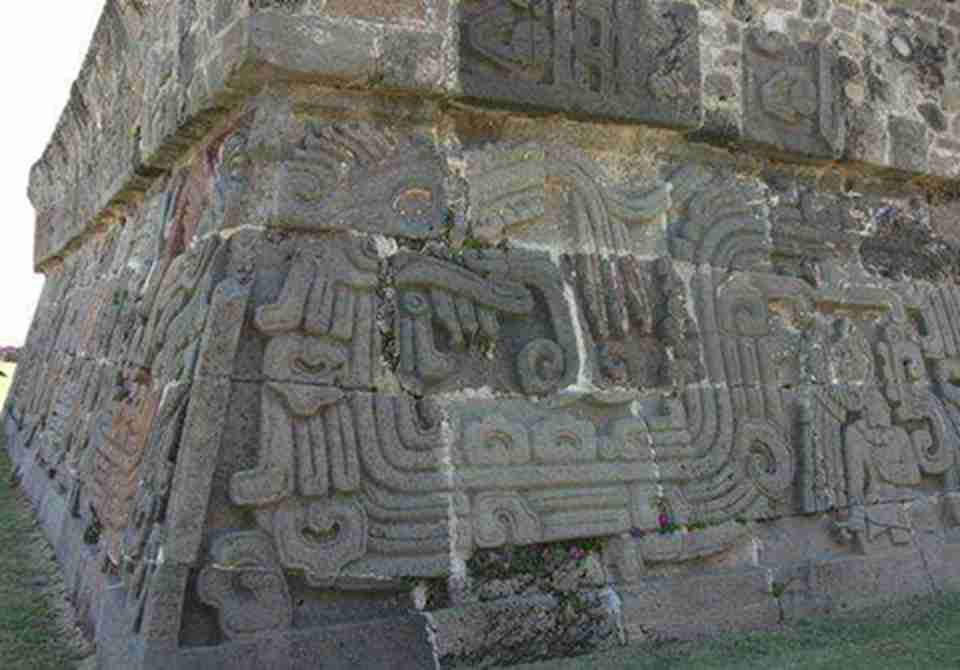 ���뿨���Ƶ���ʷ�������кܶ�߳��Ľ���