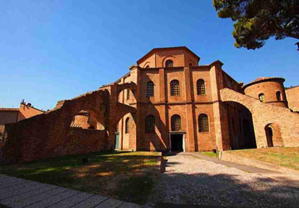 1996�꣬���������ڻ�������ʤ�����������Ų���¼