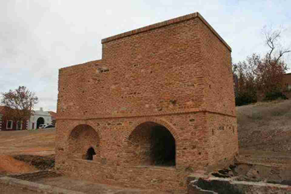 �빯����ʷ�йصĽ���