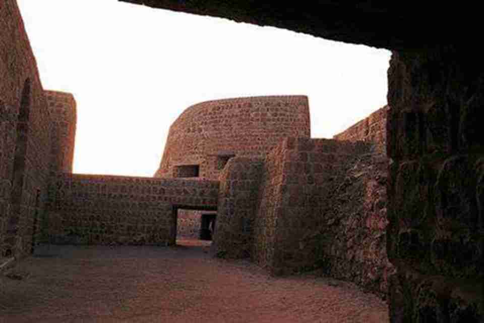 ��ַ���ѱ��ھ�Ĳ���Լռ25%, չʾ�˲�ͬ���͵ķ��ݽṹ