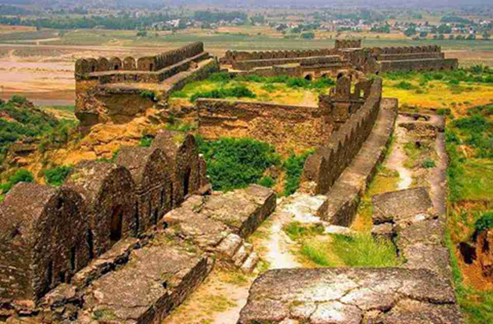 �޺մ�˹Ҫ��λ�ڰͻ�˹̹������ʡ