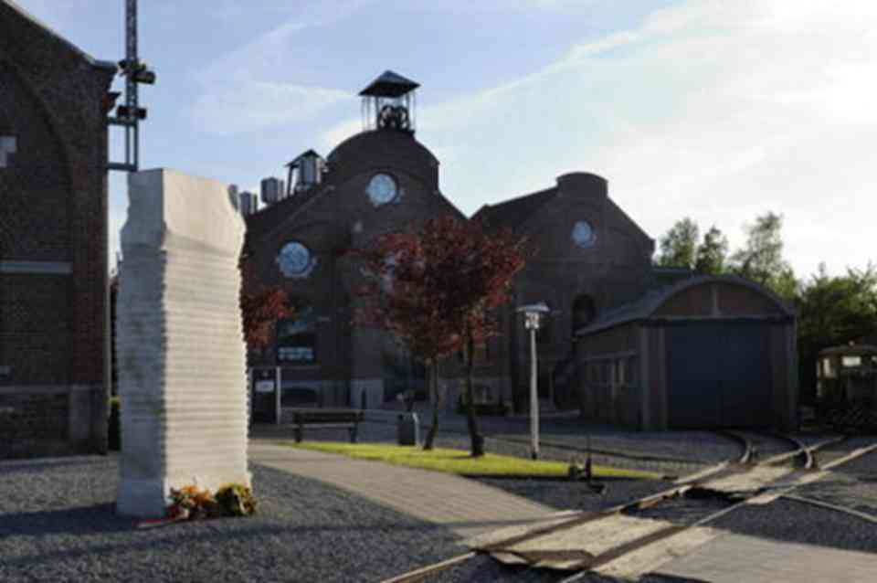 ��Щ��ַ�ǵ���ŷ�޹�ҵʱ���������а�����ǰ�ڵ���Ʒ