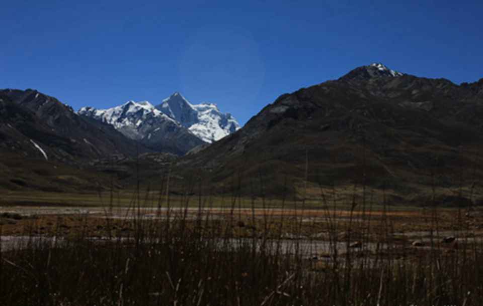 ��ͷ���Կ�����ѩ������ɽ��