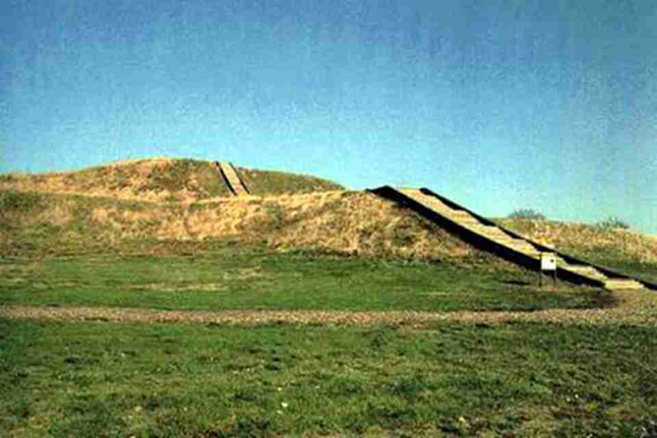 ��ɫ������ҰӪ��Զ�㡢�����г��������������ĵ���