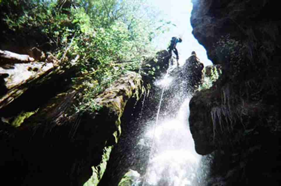 ʥ����ɽ����ʿ������Ů��ȵ�����ĵڶ�����Ȼ�������Ų�����