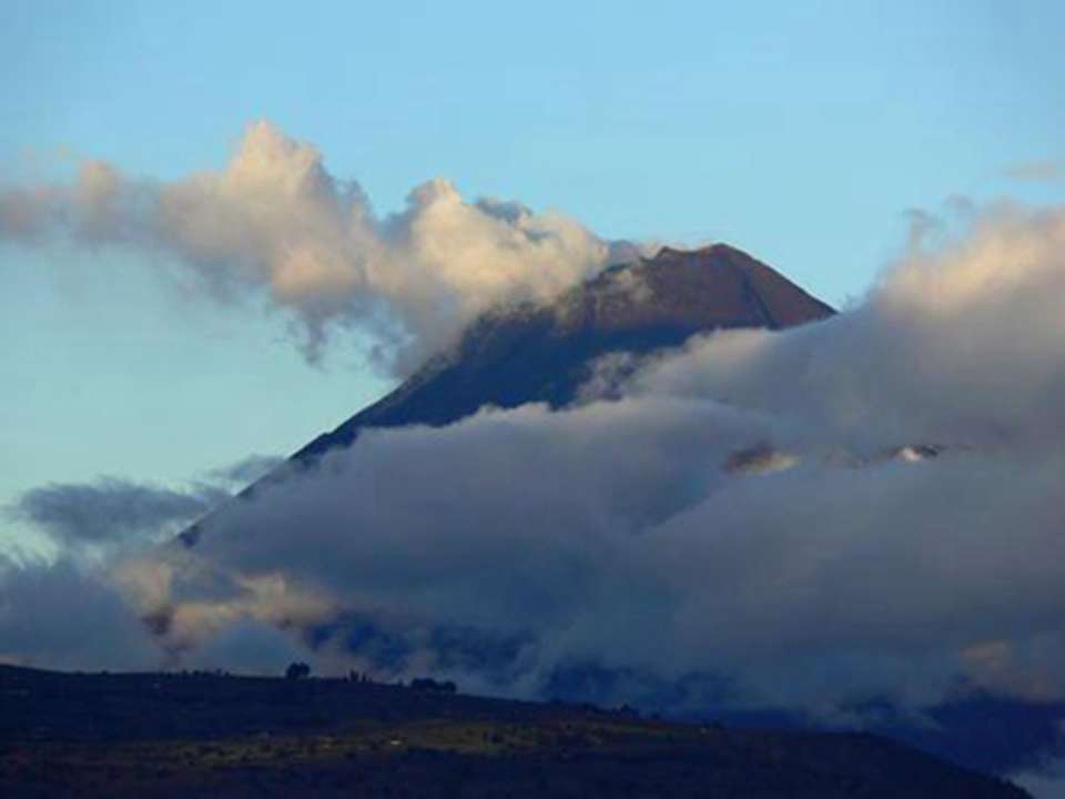 ɣ�ǹ��ҹ�԰λ�ڶ�϶���в��İ���˹ɽ����