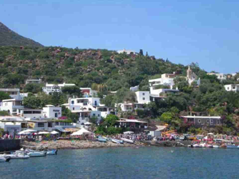 ����ĺ�½��Ȼ����Ϊ���еļ����ṩ�˾��ѵ�ȥ��