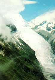 ����ɽ���ݹ����ٲ����ߴ�ǧ�ף��й���