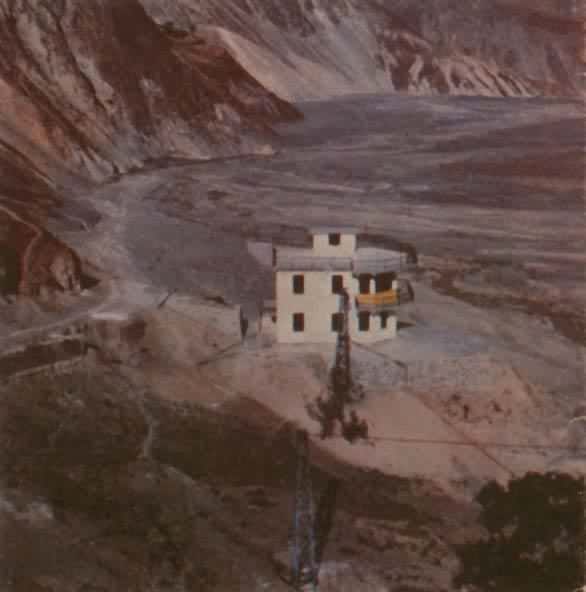 �й���ѧԺ���϶�����ʯ���۲�վ