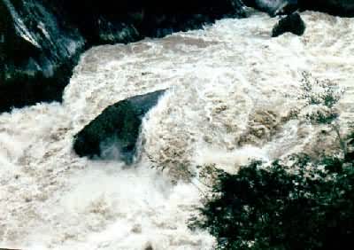 ��ɳ������Ͽ����ʯ��ˮ���й���