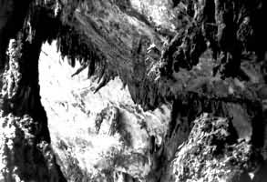 ͼ2��б��������￦˹�أ��й������ն���