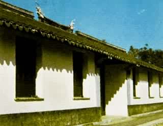 ���ս�����ϼ�͹ʾ�