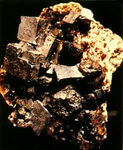 ��Ǧ��(Galena)