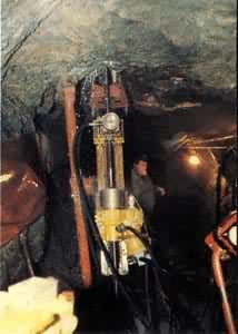 ȫҺѹ����ڿӵ�����ҵ