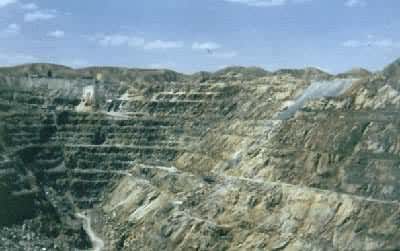 ���������ͭ������ɽ����¶��ɳ�