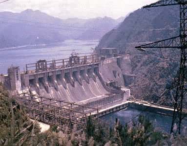 �°���ˮ��վ