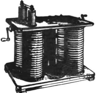 �������ͼ���˹�����ı�ѹ��