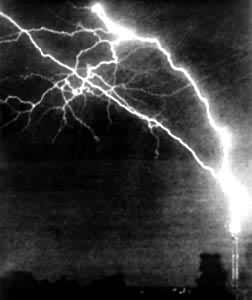 ͼ4 ΢�������׻�