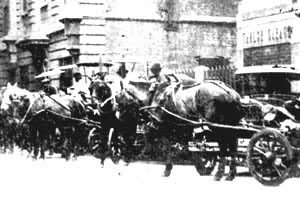 30����Ϻ�����·��Ʊ�ܻ���ǰ�Ļ�Ʊ����-ÿ���峿������Ʊ��ר�ý�ͨ����