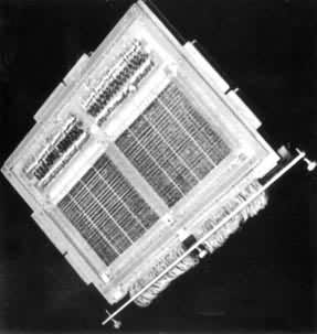 �������̶��洢�����