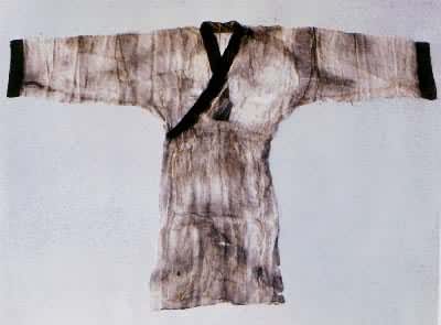 ������ɴ���£�����ʡ��ɳ������һ�ź�Ĺ����������ʡ����ݲأ�