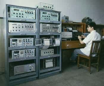 VLF��λ�仯����ϵͳ