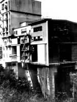 ����������̨