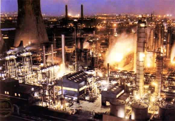 Ӣ�������Ż�ѧ��ҵ��˾�ĵ�ѹ�ϳɼ״���