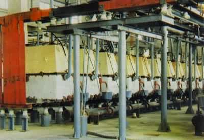 �Ȼ�����Һ��⹤ҵ�ø�Ĥ����