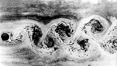 ͼ1��ˮ�����γɵĿ����н�