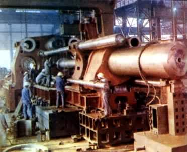 װ���е�8000����ʽ��ѹ��