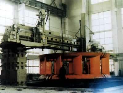 �ɽ��г���ϳ���ۡ���ȶ๦�ܼӹ���CJ52125����ʽ���������ӹ�ֱ����15�ף����ڼӹ�ˮ�ֻ�����