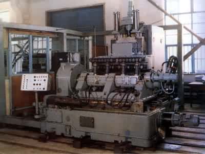 �ɼӹ��������������������ϻ���