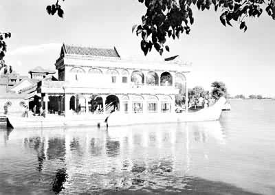 �����ú�԰ʯ��