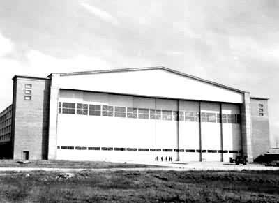 ���ͷɻ�װ�䳧