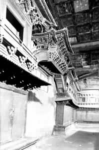 �����±�٤�̲ص�ڲء����칬¥��