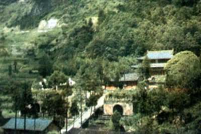 �����䵱ɽչ�����������