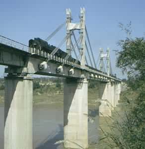 ��ˮ���ţ����й���һ����·ԤӦ��������б����