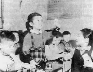 ����ѧУ��Сѧ���Ķ�ͯ����������