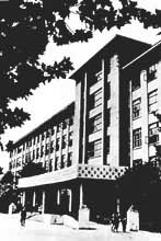 ������ѧ��¥