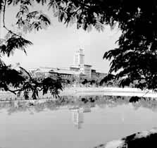 �Ͽ���ѧУ԰һ��