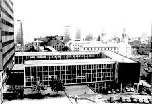 ���ȴ�ѧ�⾰