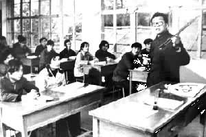 �Ĵ���һ�޷�֯ӡȾ����ְ����ѧϰ